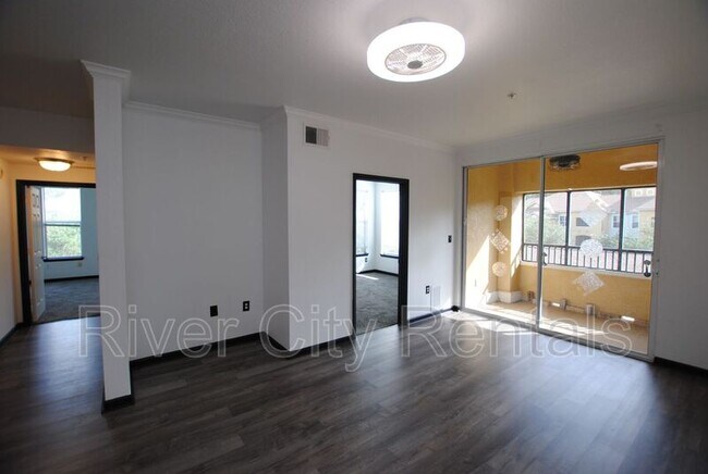 Foto del edificio - 8539 Gate Pkwy W