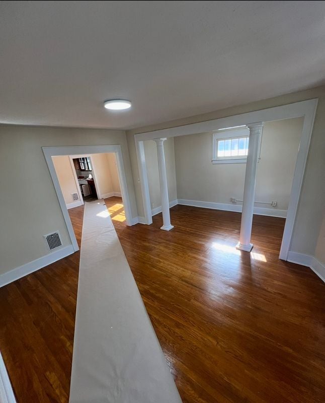 Building Photo - 808 Waverly Pl