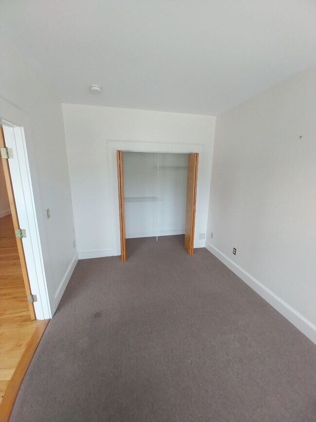 IMG_8687 - 135 Main St