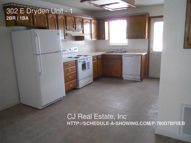 Building Photo - 302 E Dryden St