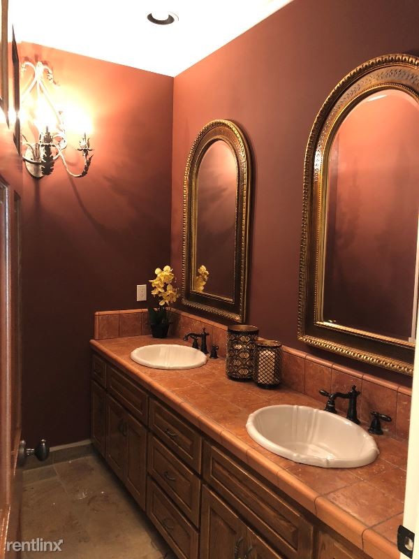 Foto del edificio - 6 br, 5.5 bath House - 5104 Olive Hill Trl