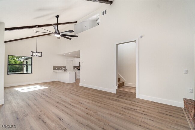 Foto del edificio - 11590 Fox Hill Rd