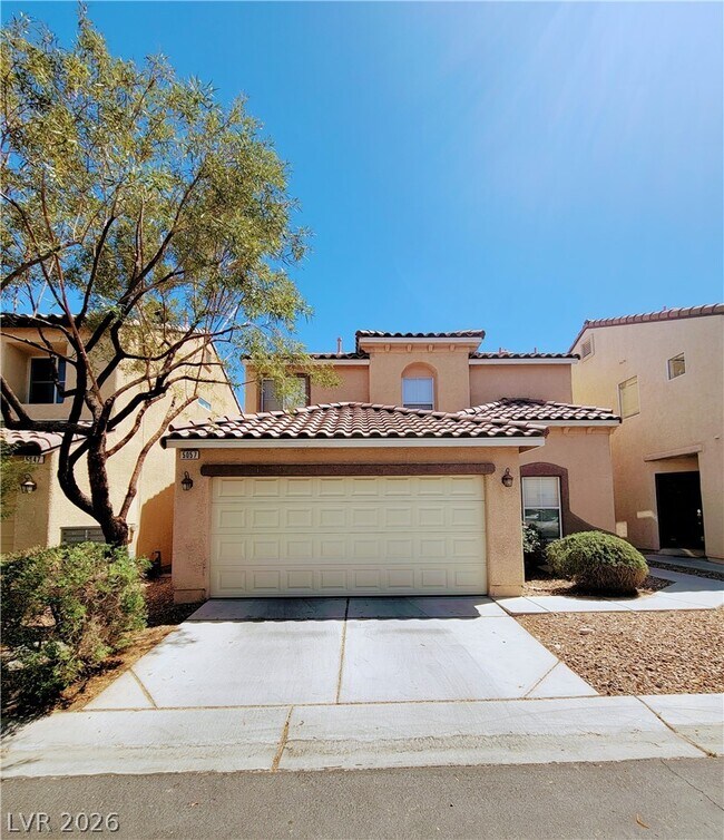 Building Photo - 5057 W Eldorado Ln