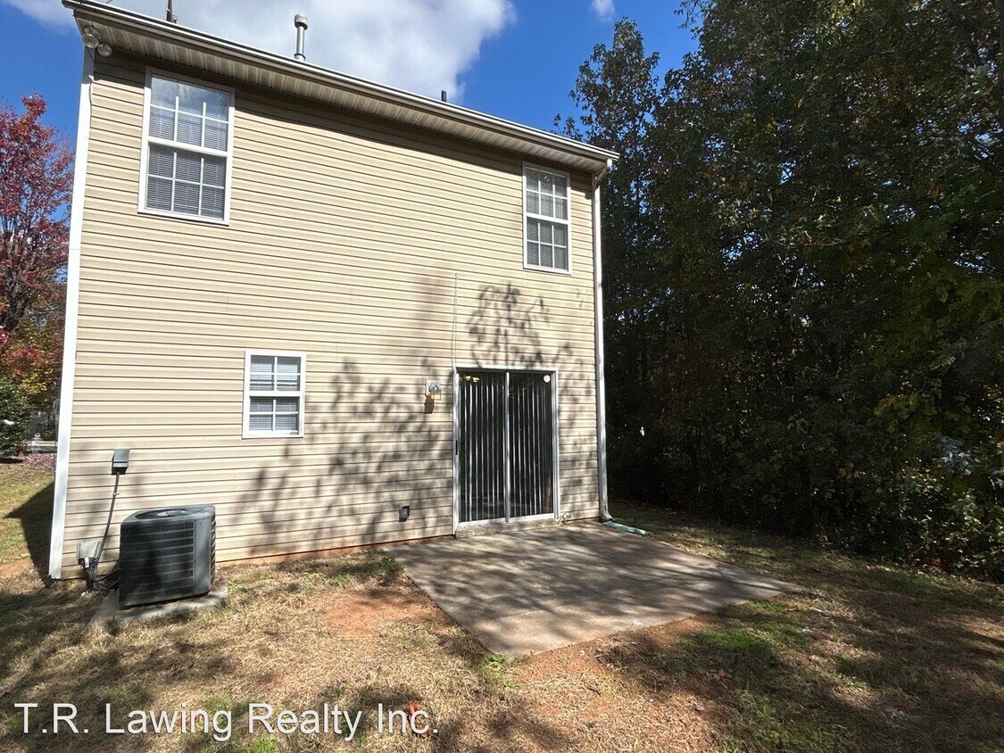 Building Photo - 3 br, 2.5 bath House - 7116 Henderson Vall...