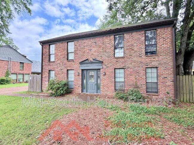 Foto del edificio - 512 McElroy Rd