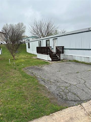 Building Photo - 1601 FM1417