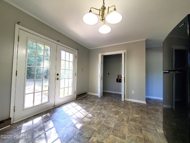 Foto del edificio - 305 Rhode Island Ave