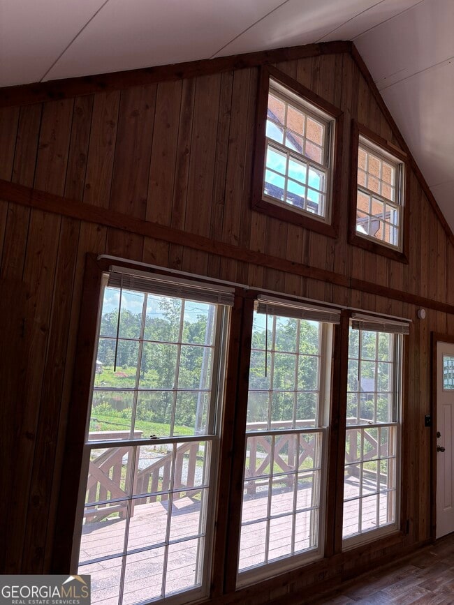 Building Photo - 23 Cherokee Resort Rd