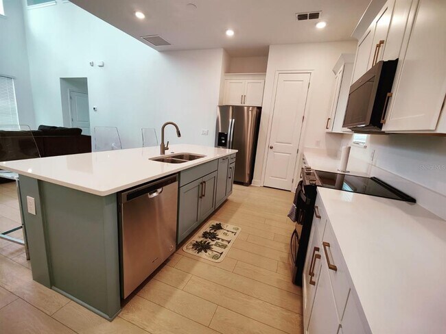 Foto del edificio - 7703 Nemours Pkwy
