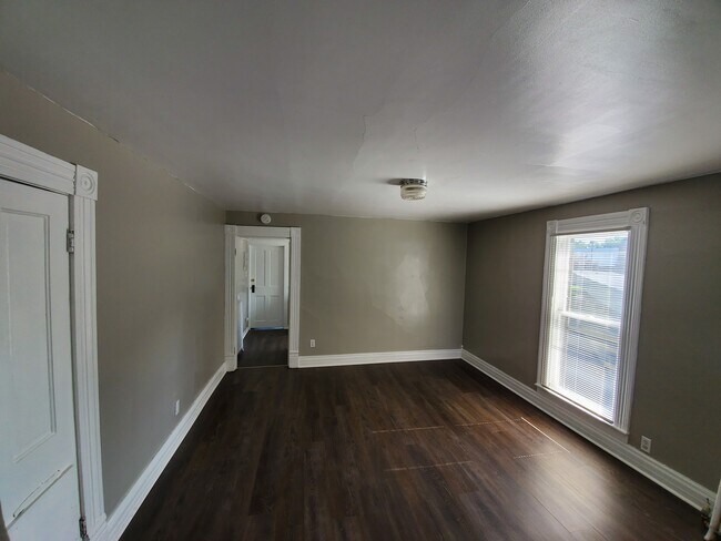 Foto del edificio - 1512 Lafayette Ave