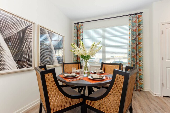 Foto del edificio - Capstone at Banks Crossing