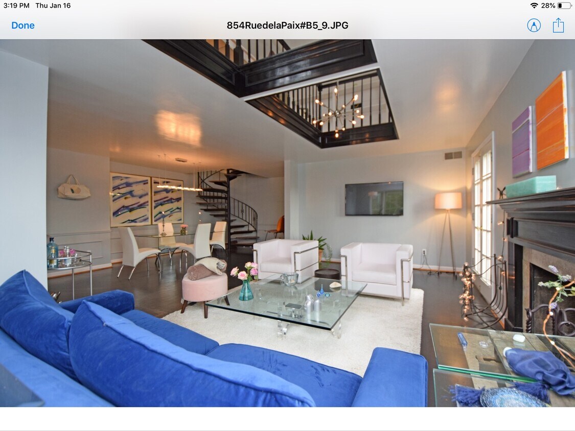 854 Rue de la Paix Rue, Cincinnati, OH 45220 Condo for Rent in