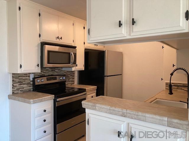 Foto del edificio - 811 W Nutmeg St