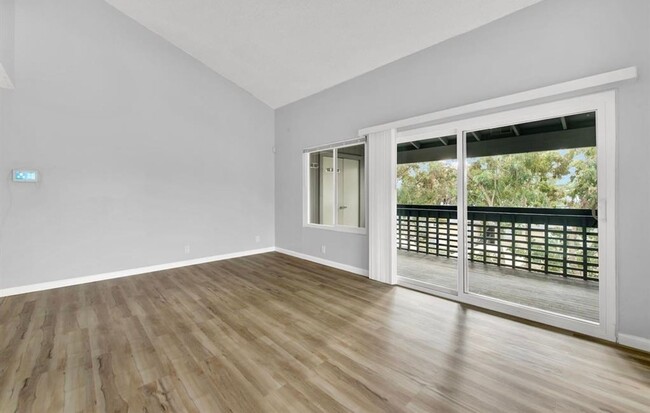 Foto del edificio - Gorgeous 2 Bed, 1 Bath Condo in Vallejo --...