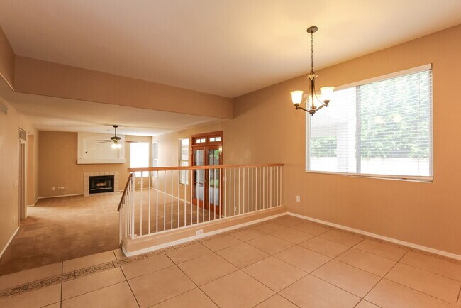 Building Photo - 19841 N 68th Dr