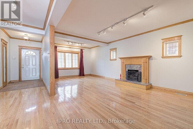 Building Photo - 343 Runnymede Rd