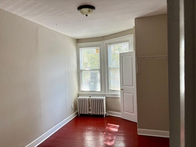 Building Photo - 5900 Haverford Ave