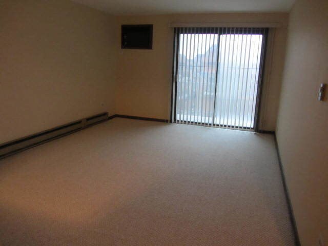 Building Photo - 2320 N Nordica Ave