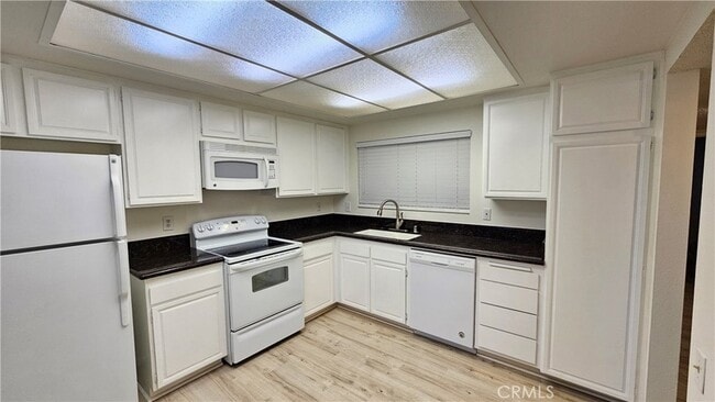 Building Photo - 3498 Bahia Blanca W