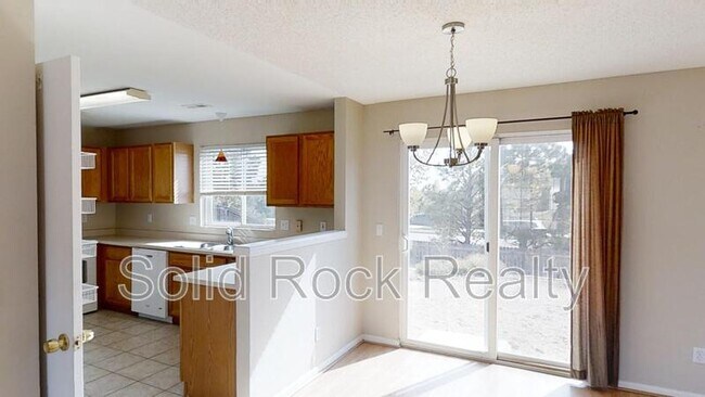 Foto del edificio - 6543 Cache Dr