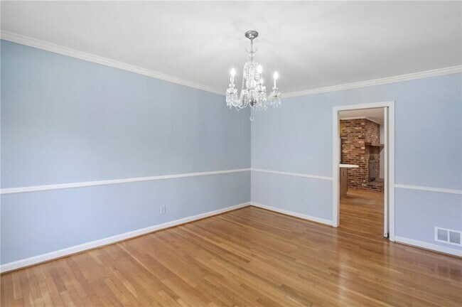 Foto del edificio - 5144 Timber Trail