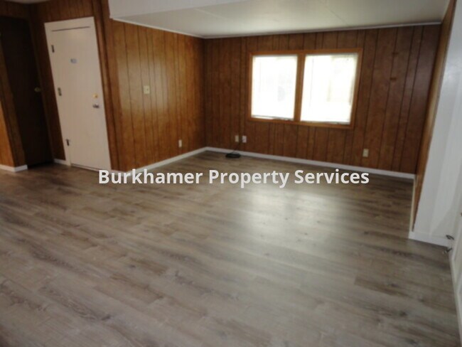 Building Photo - 6417 Olympic Hwy