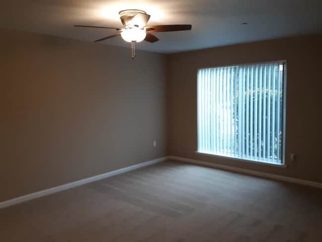 Living Room - 6266 N Fresno St