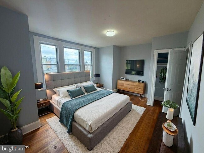 Foto del edificio - 6604 N Uber St