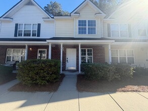 Building Photo - 143 South St