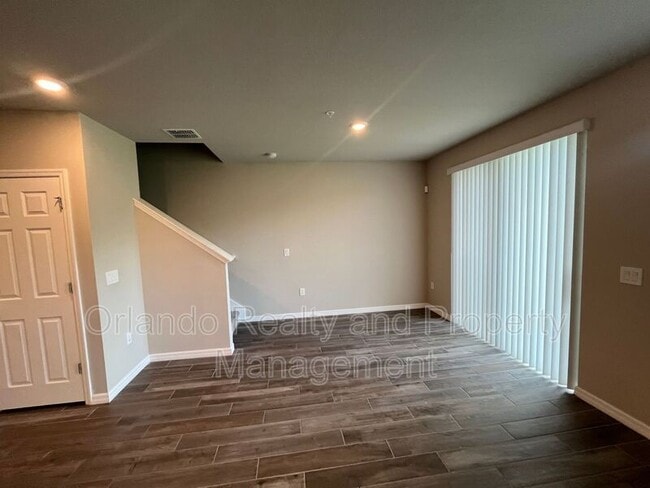 Building Photo - 2443 Sweet Viburnum Wy