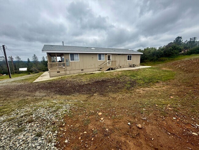 Building Photo - 14555 E Van Tam Way