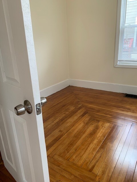 Foto del edificio - 84 Grant St