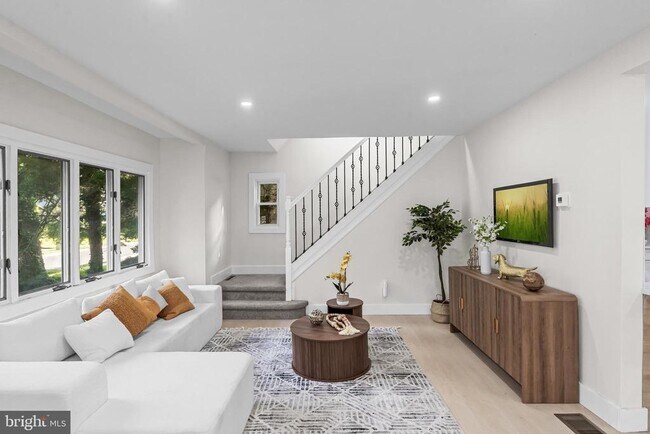 Foto del edificio - 4 E Haddon Ave