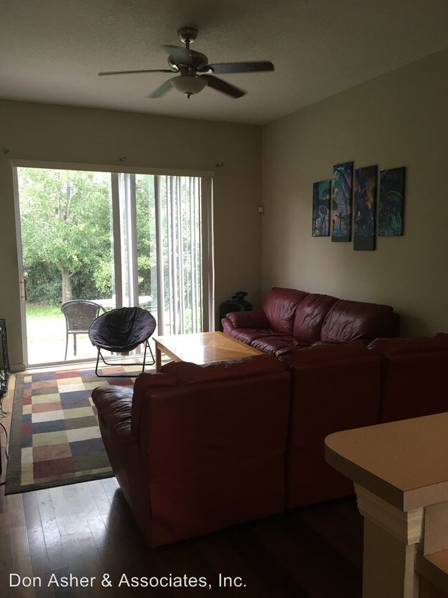 Building Photo - 3 br, 2 bath House - 10854 Brown Trout Cr.