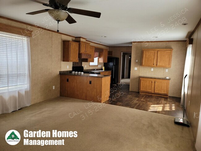 Foto del edificio - 31 Mapledale Acres