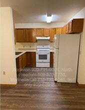 Building Photo - 1209 Zajak Dr