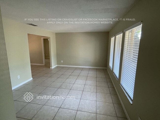 Building Photo - 104 Sunset Dr