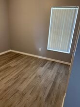 Building Photo - 3006 Bloomsbury Dr