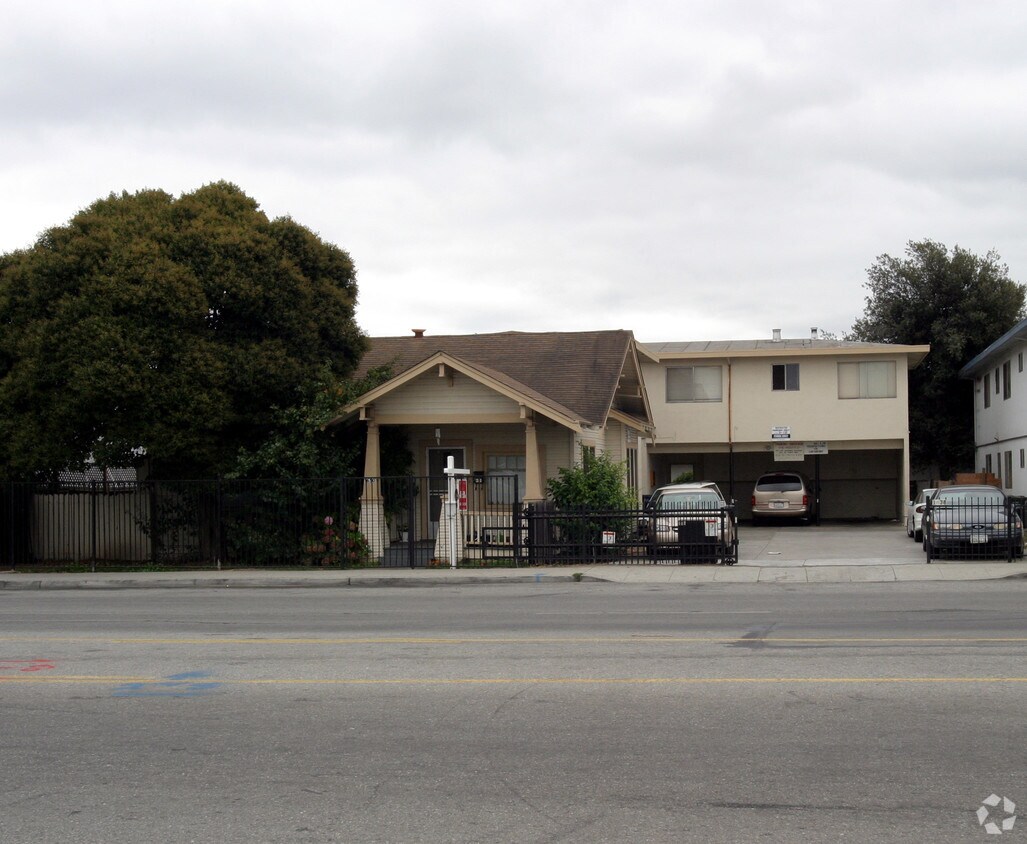 Foto del edificio - 1650 Bay Rd