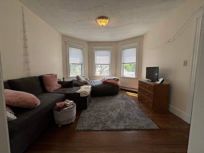 Foto del edificio - 109 Birch St