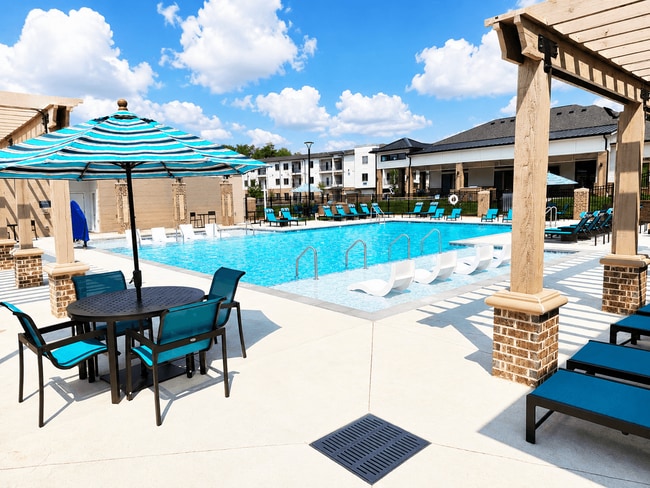 Building Photo - Caelian South Grove Apartments