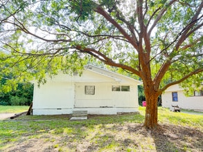 Building Photo - 2288 Ballard Pl