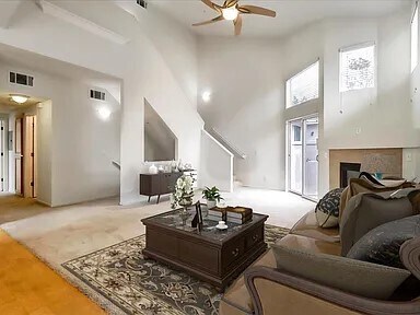 Foto del edificio - 1075 Esparanza Way