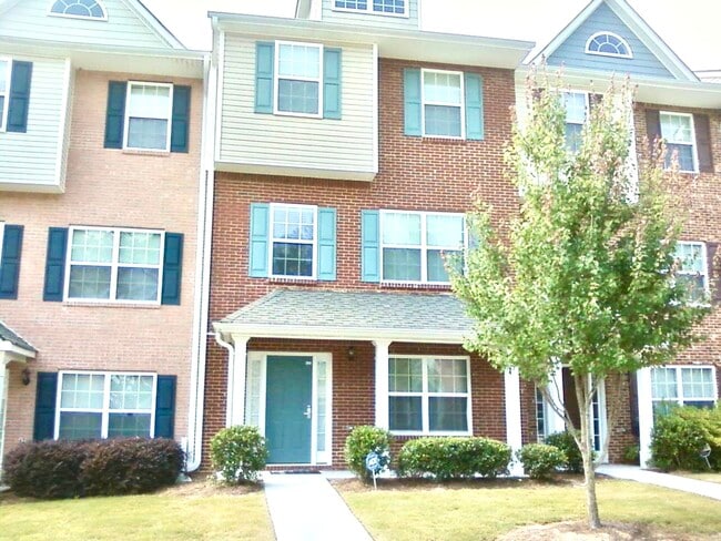 Building Photo - 6361 Olmadison Ln