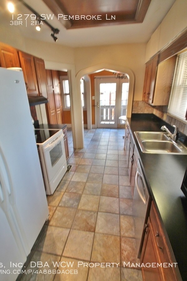 Foto del edificio - 1279 SW Pembroke Ln