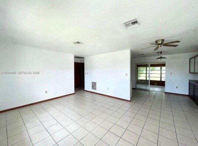 Foto del edificio - 1474 Kerry Dr
