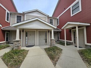 Building Photo - 5640 Irish Way