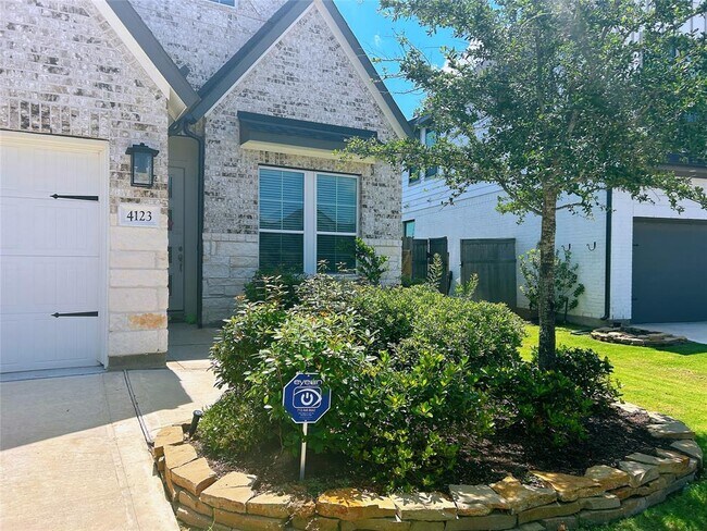Foto del edificio - 4123 Crossfind Ct