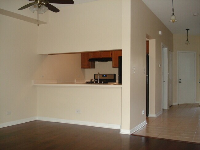 Building Photo - 1115 Regency Ct