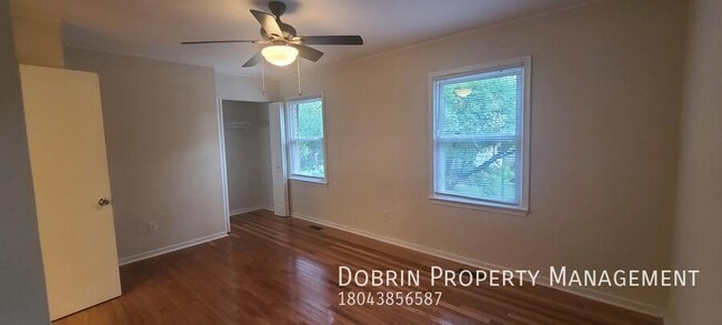 Building Photo - 1514 Kemper St